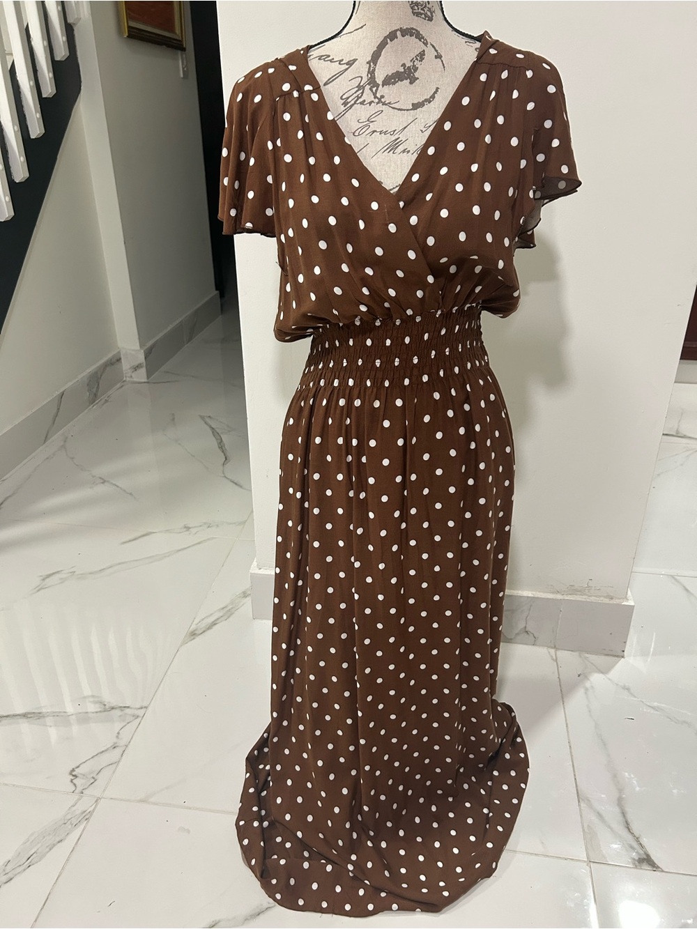 Kindred Brown White Polka Dot Maxi Dress with Smocked Waist & V-Neck L
